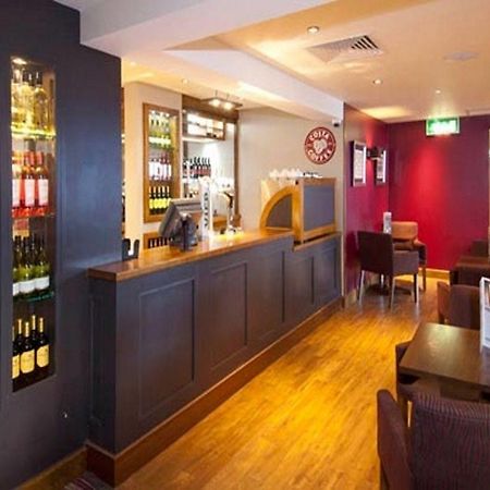 Premier Inn London Angel Islington Buitenkant foto